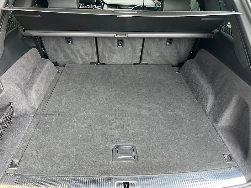 Audi Q7 S-line  50TDI 210kW - fotka 16 z 21