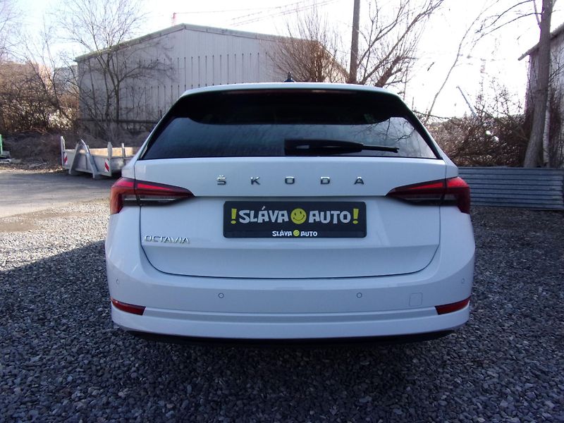 Škoda Octavia 2.0TDi DSG 142 000KM FULL VIRT - fotka 6 z 22
