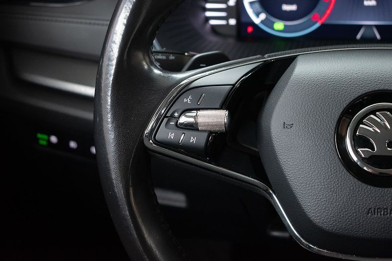 Škoda Octavia 1.0 TSI e-TEC*AMBITION+*ČR 1.M - fotka 16 z 34