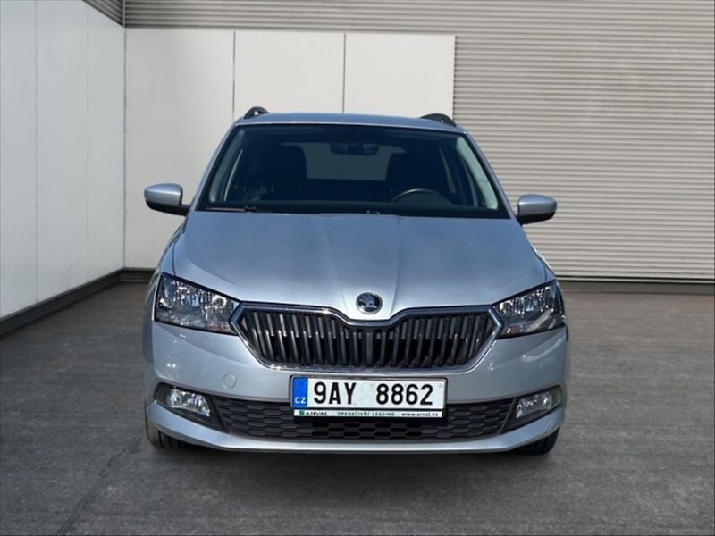 Škoda Fabia 1,0 TSI 70 Ambition - fotka 2 z 11