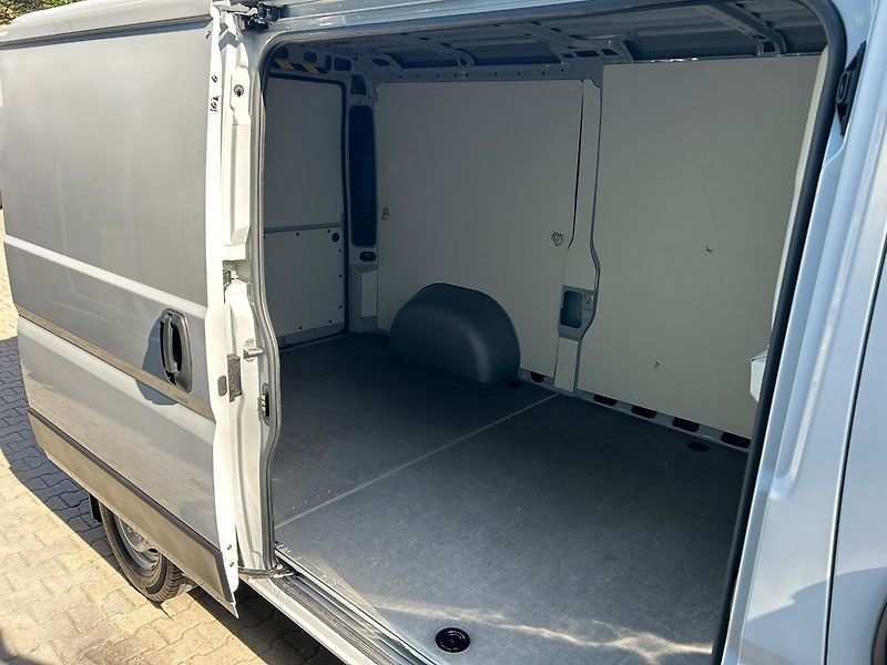 Fiat Ducato (2021) 3.0 CNG Skříň L3H2 | Záruka - fotka 19 z 36