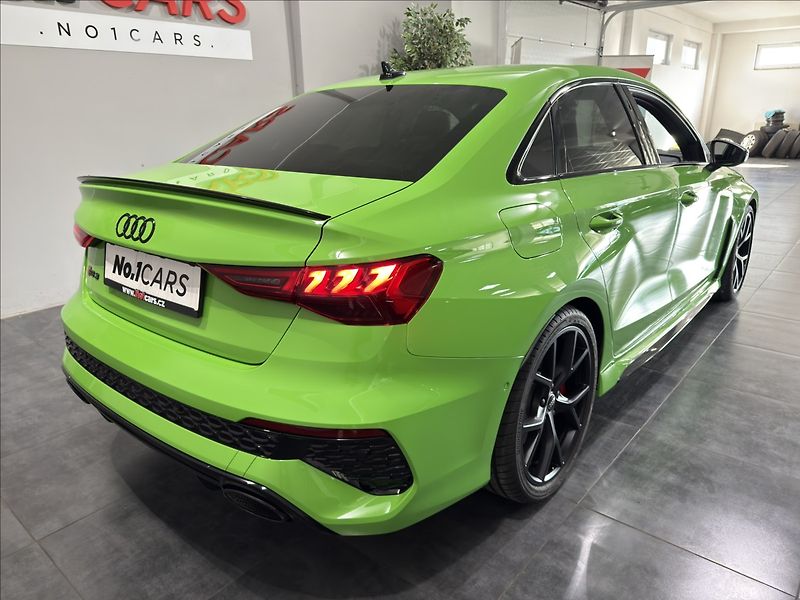 Audi RS 3 2,5   TFSI B&O 1.MAJ ČR DPH - fotka 5 z 46