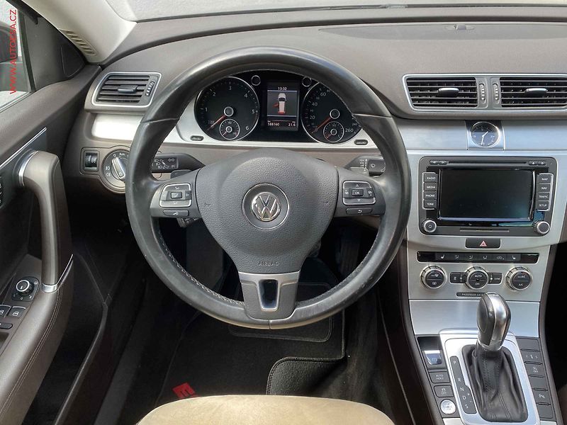 Volkswagen Passat (2012) 2.0 TDi 4x4, Highline, DSG - fotka 11 z 19