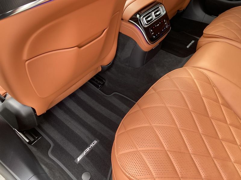 Mercedes-Benz Třídy S S580 503PS 4MATIC AMG DPH TOP - fotka 110 z 180