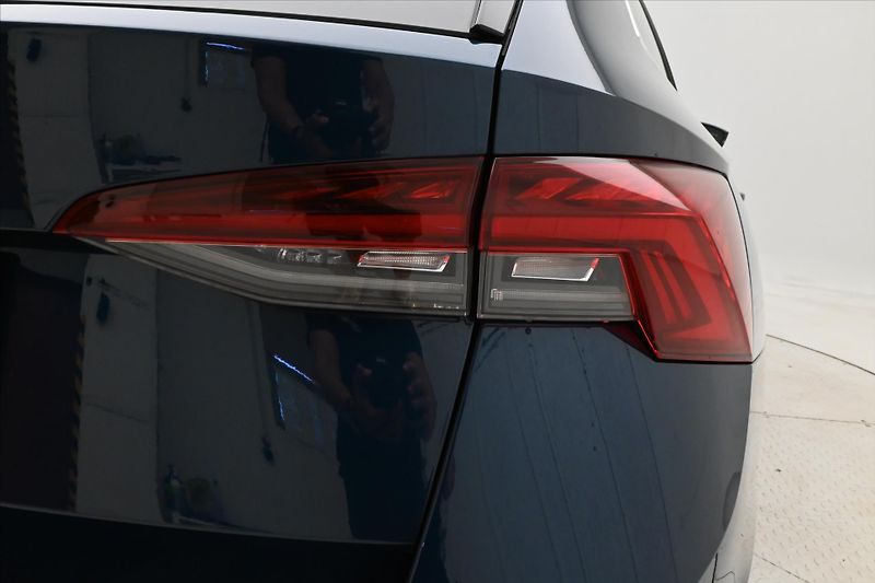 Škoda Octavia 2,0 TDI 110kW DSG Style Záruka - fotka 31 z 32