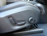 Volvo XC60 (2022) Inscription B5 AWD - náhled 21