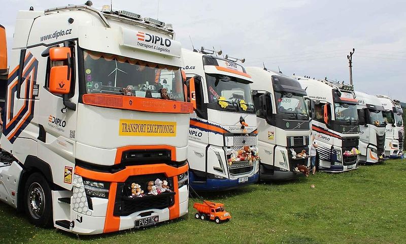 Unikátní Škoda RTO 706 – přepravník plachetnic.