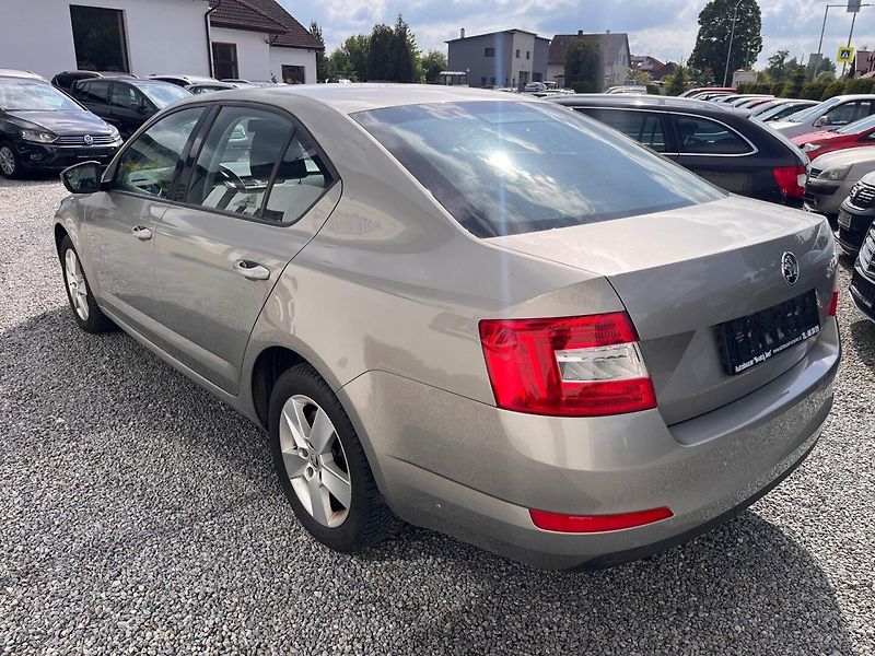 Škoda Octavia (2013) 1.2 TSI 81kw Serviska,TOP STAV - fotka 4 z 24