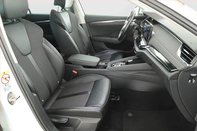 Škoda Octavia (2022) Style 2.0 TDI - fotka 7 z 18