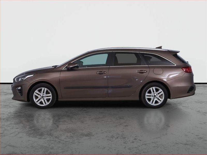 Kia Ceed (2019) 1.4 T-GDI, Serv.kniha, Xenony - fotka 3 z 23