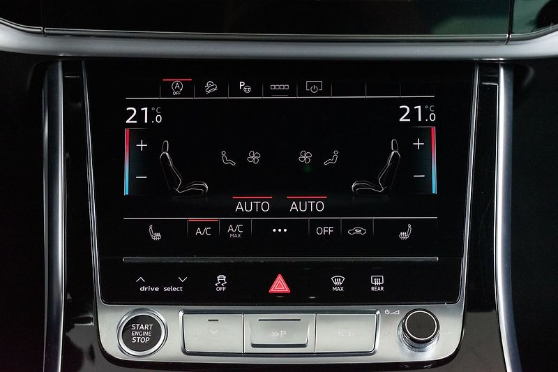 Audi Q7 50 TDI S-LINE*TAŽNÉ*AIR*7.MÍST - fotka 26 z 51