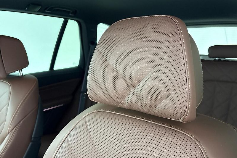 BMW X5 xDrive30d - fotka 7 z 26