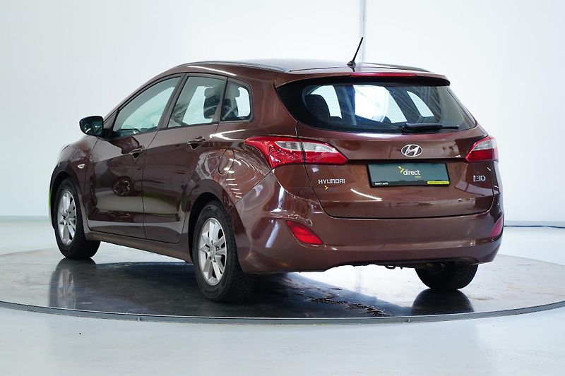 Hyundai i30 - fotka 7 z 30