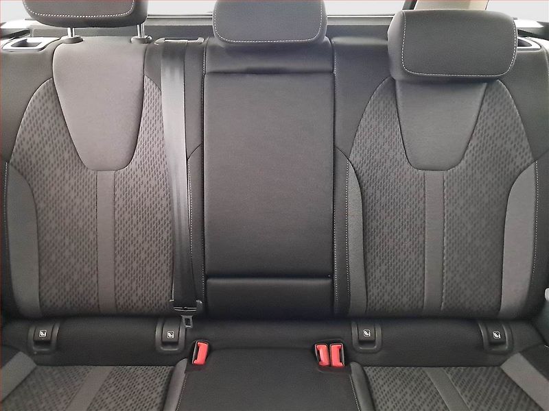 Škoda Octavia (2021) Style 1.4 TSI iV - fotka 10 z 17