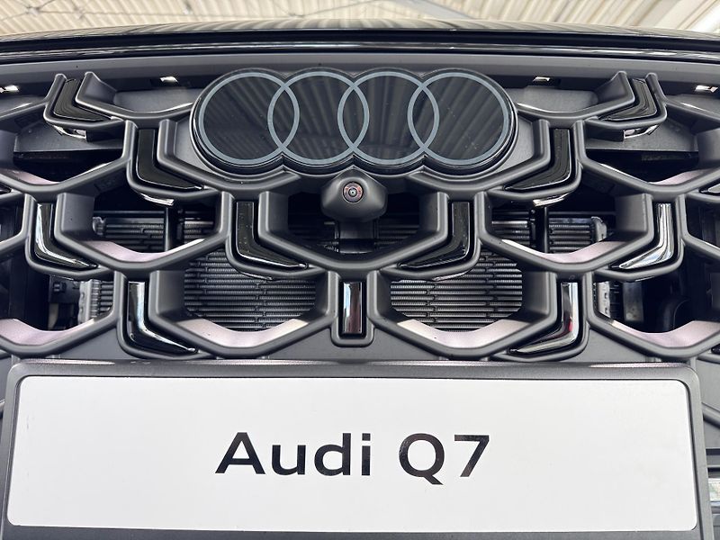 Audi Q7 Nová generace skladem - fotka 11 z 47