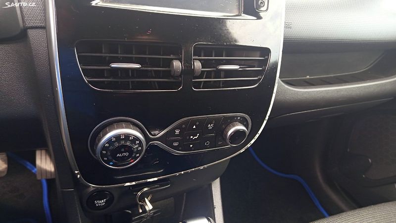 Renault Clio (2016) - fotka 26 z 32