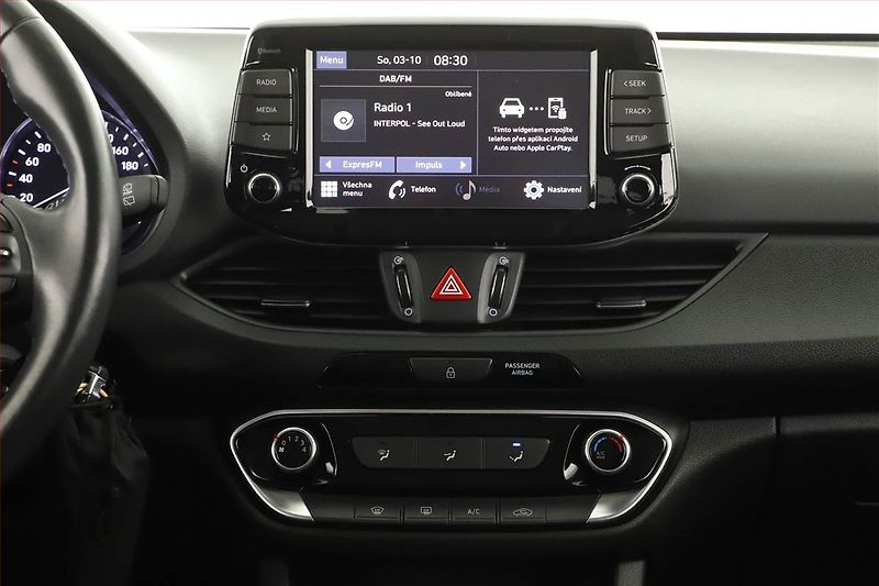 Hyundai i30 (2023) Family Comfort 1.0 T-GDI, ČR - fotka 11 z 13