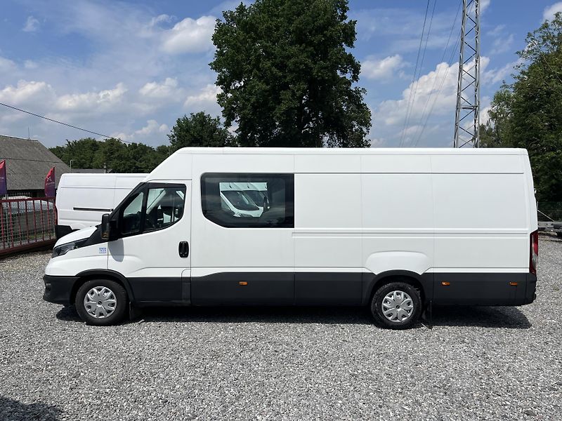Iveco Daily (2021) 2.3D 35S16H 6MIST ČR MAXI  - fotka 2 z 17