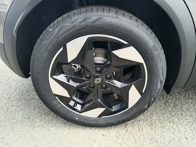 Renault Captur (2026) techno Eco-G 120 - fotka 18 z 24