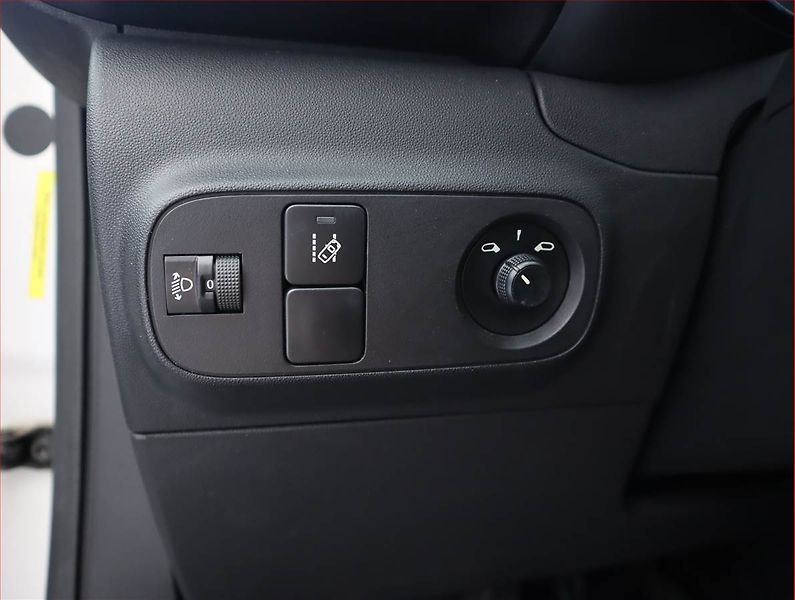 Citroën C3 (2017) 1.2 PureTech, Serv.kniha - fotka 19 z 20