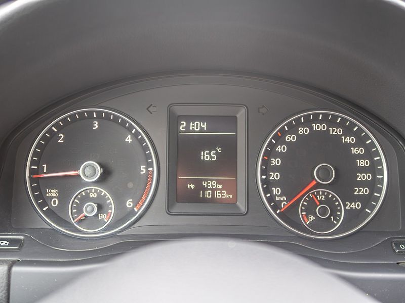Volkswagen Golf Plus (2010) 1.6TDI 77KW – NOVÉ V ČR - fotka 16 z 38