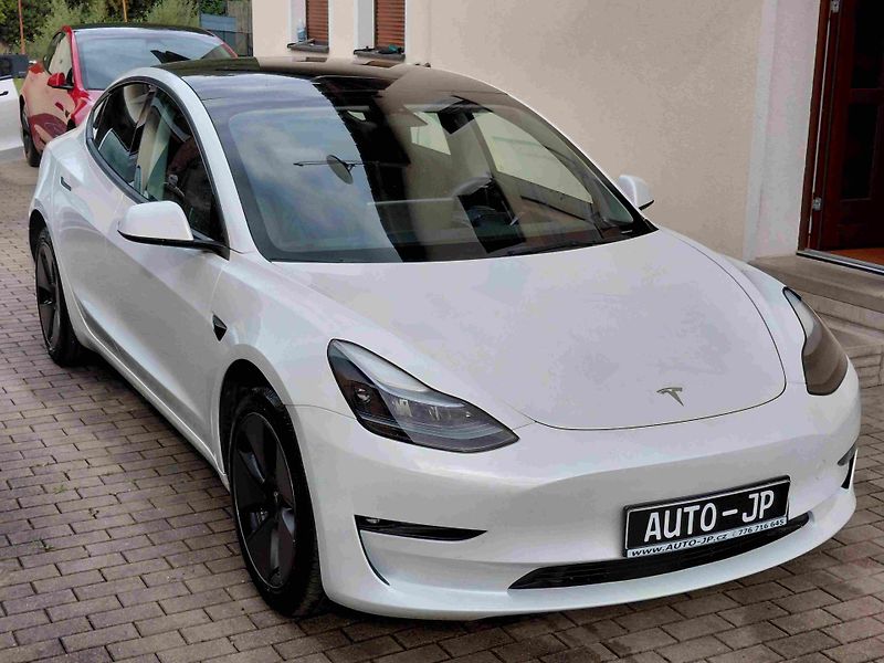 Tesla Model 3 (2023) RWD !!! LONG RANGE !!! LED ACC - fotka 2 z 11