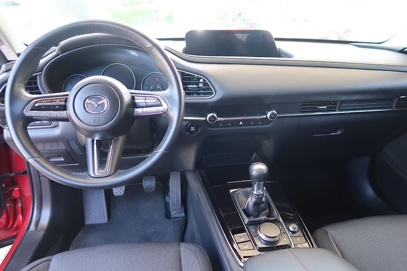Mazda CX-30 2,0 G122 Homura ČR, záruka - fotka 13 z 31