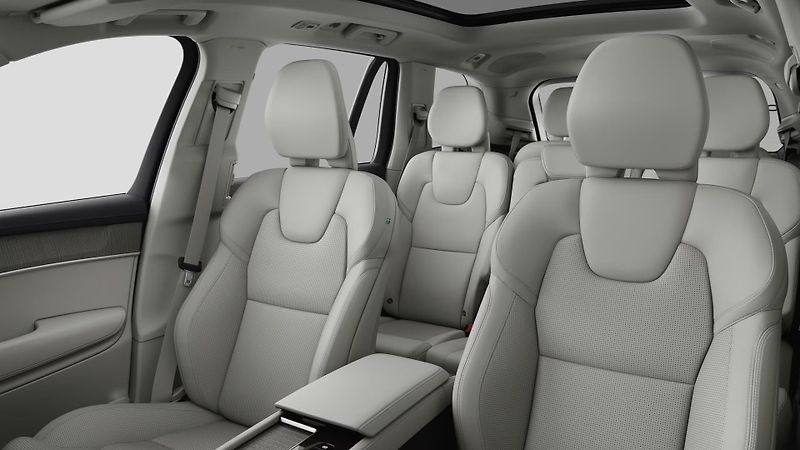 Volvo XC90 (2026) B5 AWD AUT BRIGHT PLUS 7míst - fotka 9 z 11