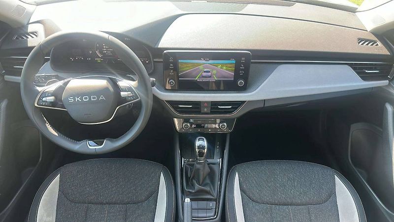 Škoda Kamiq Top Selection 1,0TSI 85kW DSG/ - fotka 5 z 25