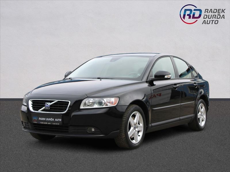 Volvo S40 2,4 i  NOVÉ V ČR,SERVIS - fotka 1 z 27