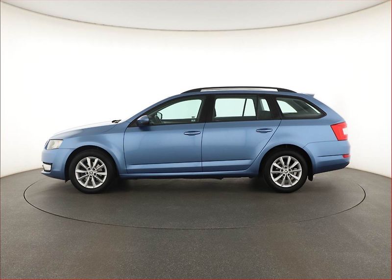 Škoda Octavia (2014) 1.6 TDI, Serv.kniha, Tempomat - fotka 3 z 13