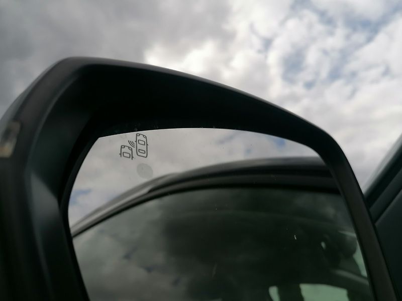 Citroën C5 Aircross (2021) 1.6 Hybrid Plug-in 225E - fotka 30 z 43