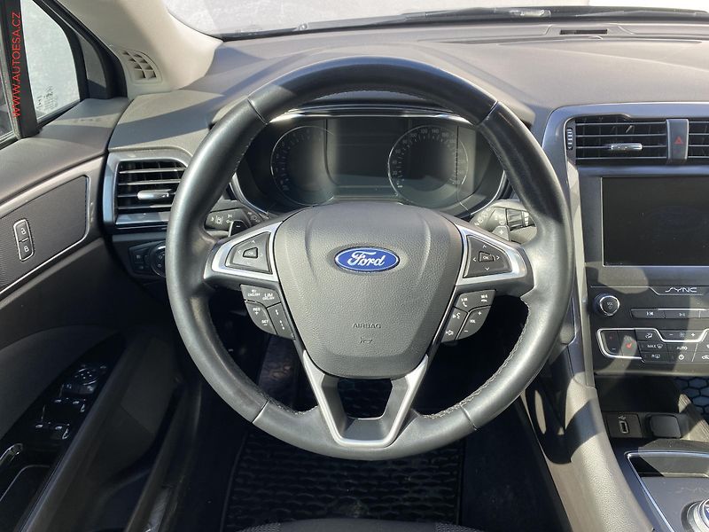 Ford Mondeo (2019) 2.0 TDCI, AT, xenon, autoAC - fotka 11 z 20