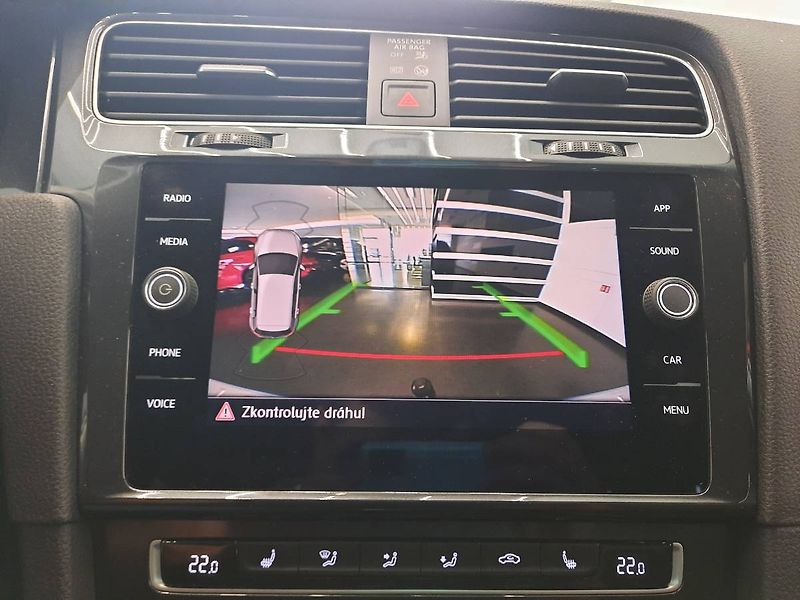Volkswagen Golf (2019) Maraton Edition 1.5 TSI (96kW1 - fotka 18 z 27