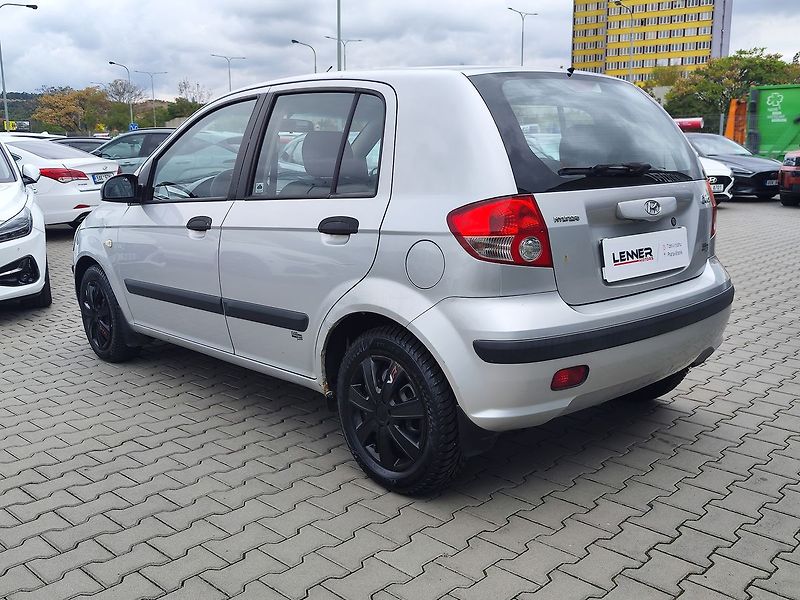 Hyundai Getz 1.3i/63kW - fotka 7 z 17