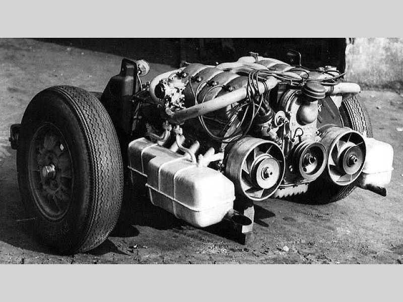 Tatra 603 a její prototypy.