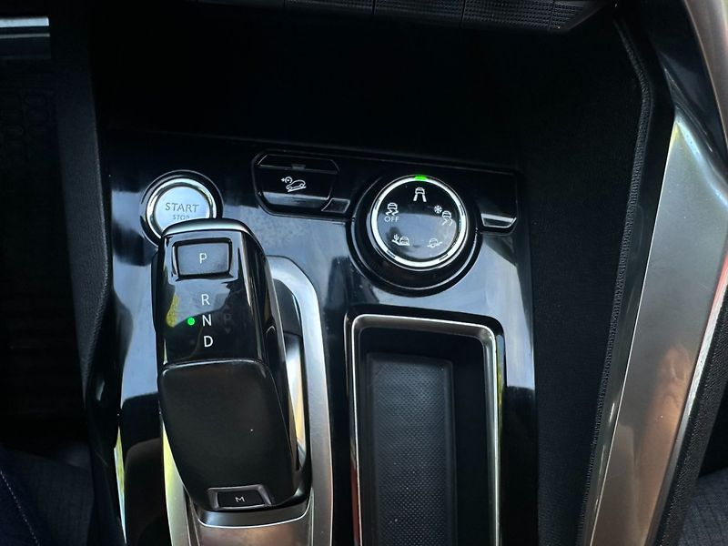 Peugeot 5008 (2018) 1.5HDi 96KW/GTLINE/7MÍST/1MAJ - fotka 43 z 46