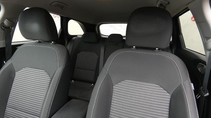 Kia Ceed 1.5 T-GDI 118kW SPIN - fotka 6 z 21