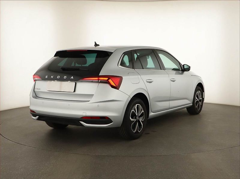 Škoda Scala (2025) 1.0 TSI, Top Selection, FullLe - fotka 5 z 14