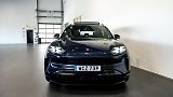 Porsche Cayenne Electric HuD Pano Display spol - náhled 1