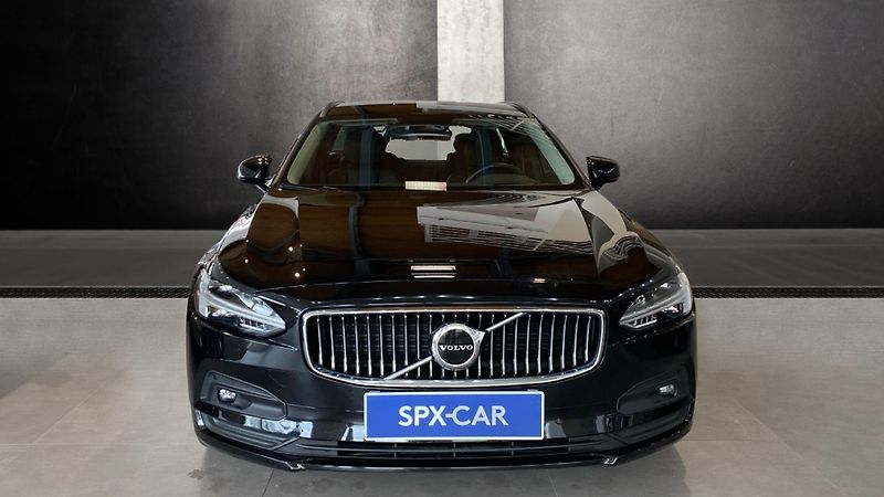 Volvo V90 MOMENTUM PRO, B4 FWD, 145+10 k - fotka 3 z 28