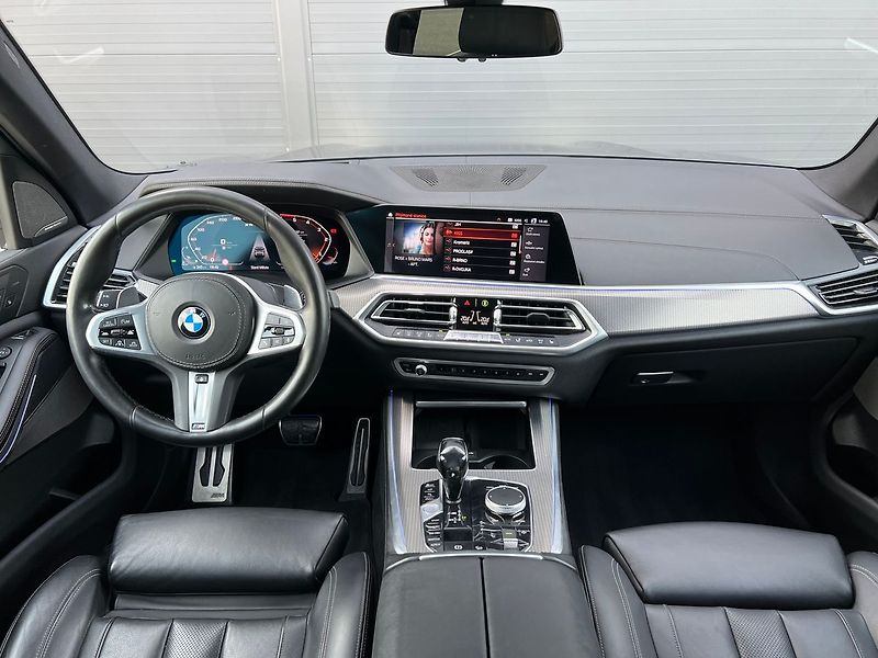 BMW X5 M50d xDrive-TOP STAV - fotka 33 z 57