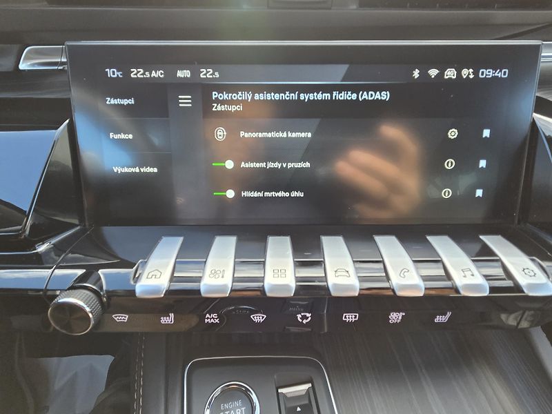 Peugeot 508 (2024) SW PHEV 1.6PT 225 GT EAT8 - fotka 22 z 38