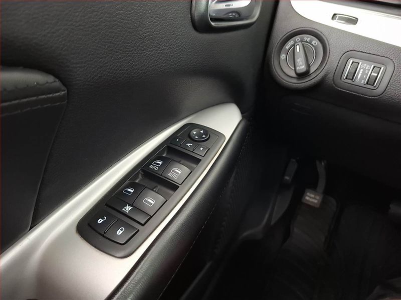 Fiat Freemont (2013) 2.0 MultiJet, 4X4, Automat - fotka 19 z 19