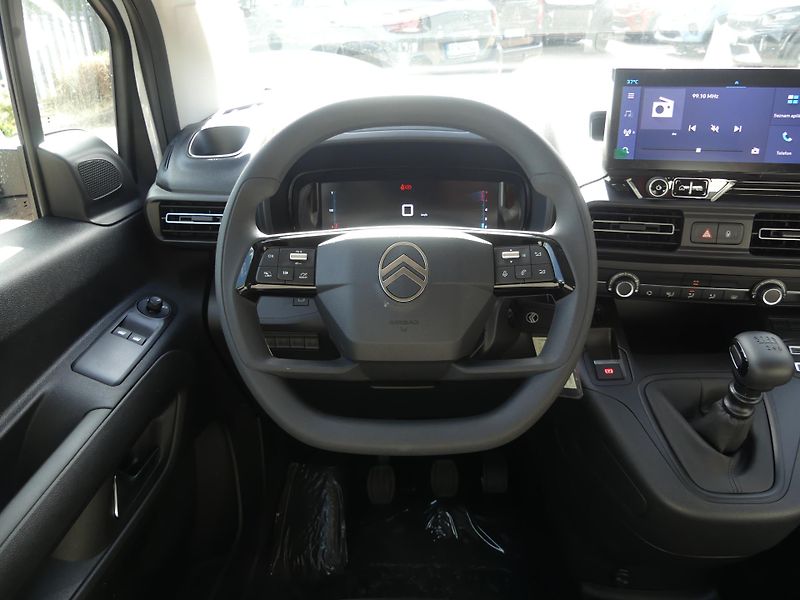 Citroën Berlingo (2026) XL PLUS PROFI Petrol 110k MAN - fotka 12 z 20