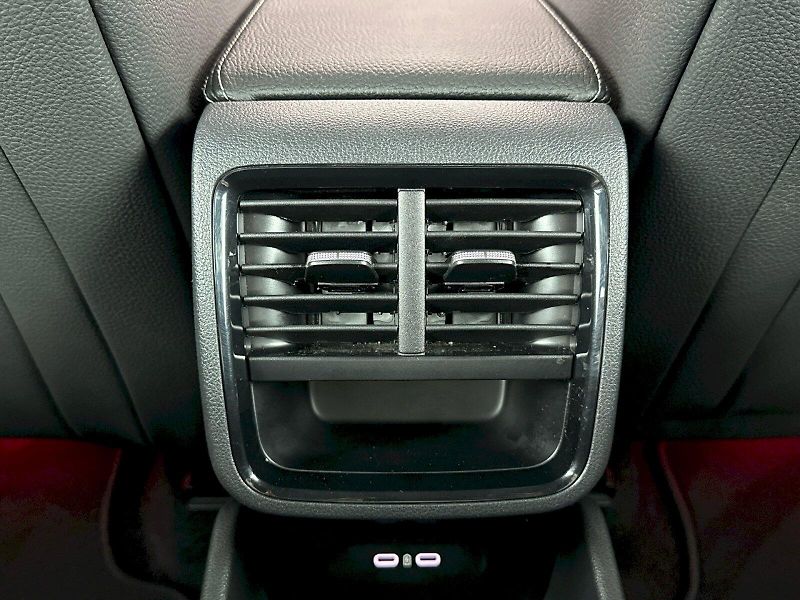 Škoda Octavia (2025) Combi 1.5TSI 110kW SportLine - fotka 27 z 32