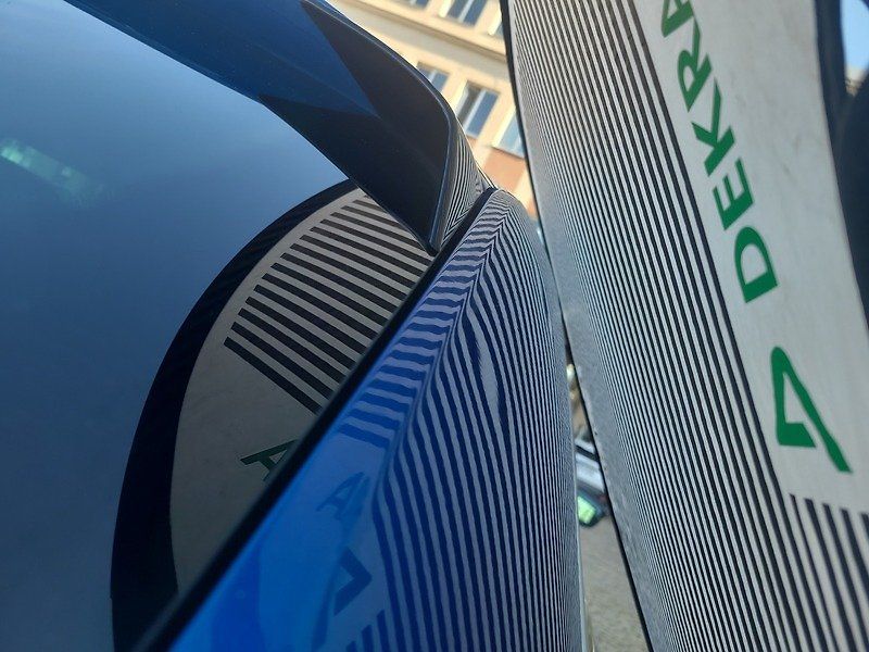 Škoda Superb Combi 2.0 TDI DSG - fotka 55 z 69