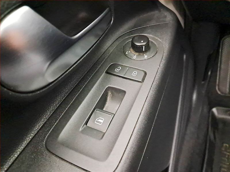 Škoda Citigo (2013) 1.0 MPI, Serv.kniha - fotka 14 z 14