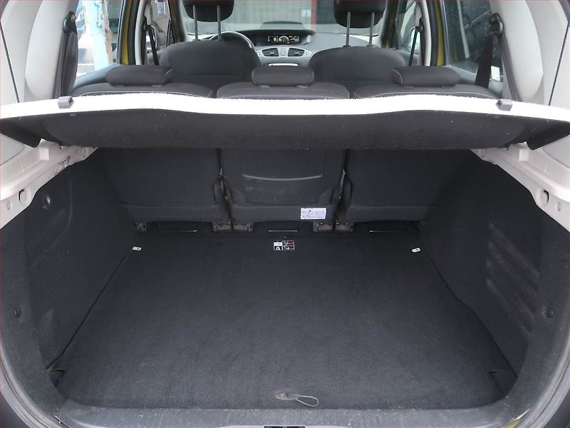Renault Scénic (2013) xMod Expression 1.5 dCi - fotka 13 z 16