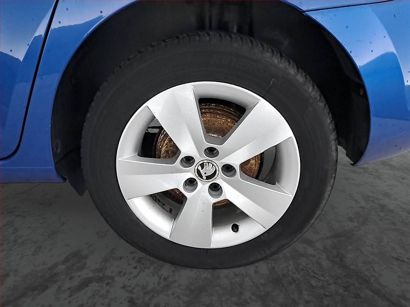 Škoda Rapid (2016) Ambition 1.2 TSI, Serv.kniha - fotka 14 z 16